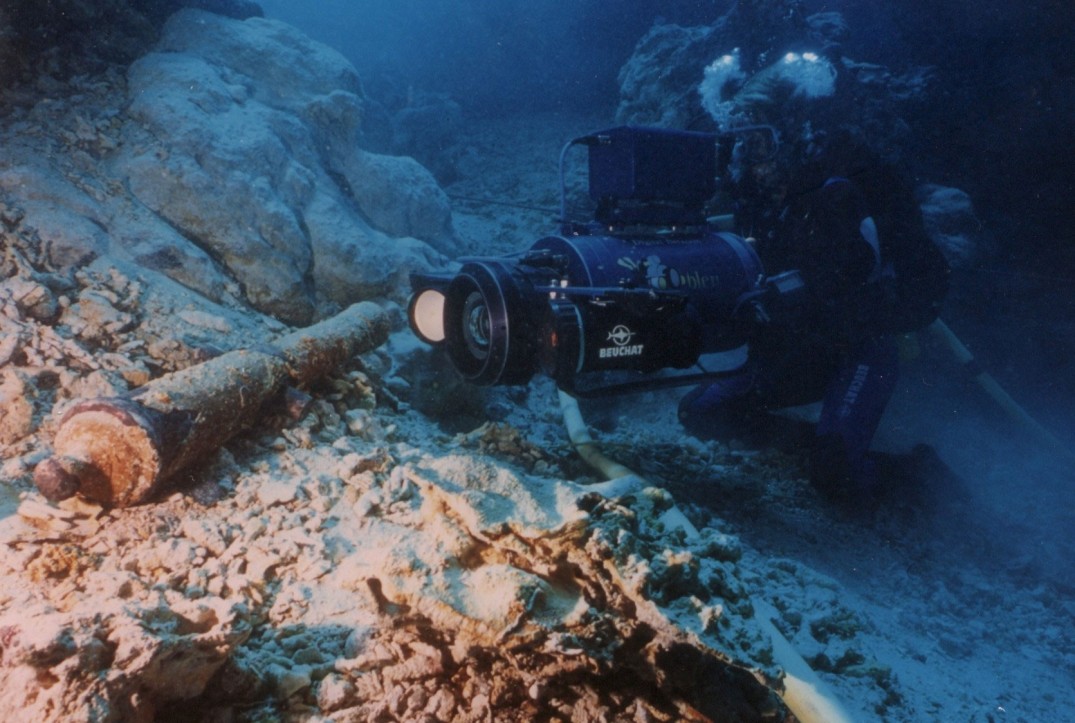 Archéologie sous-marine Vanikoro La Pérouse.jpg